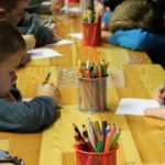 Escola na Irlanda pede aos alunos que pratiquem atos de bondade em vez de lição de casa