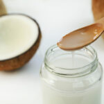 Oil Pulling: como e porque fazer bochecho com óleo de coco