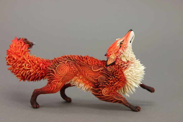 As esculturas de animais mágicos com argila aveludada