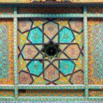 Fotógrafo de viagem documenta tetos dos palácios e mesquitas do Uzbequistão
