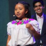 Menina mexicana cria aquecedor solar e recebe prêmio por sua contribuição à ciência