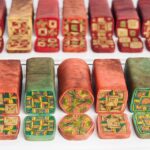 Bolos de camadas da Malásia revelam padrões geométricos complexos em cada fatia