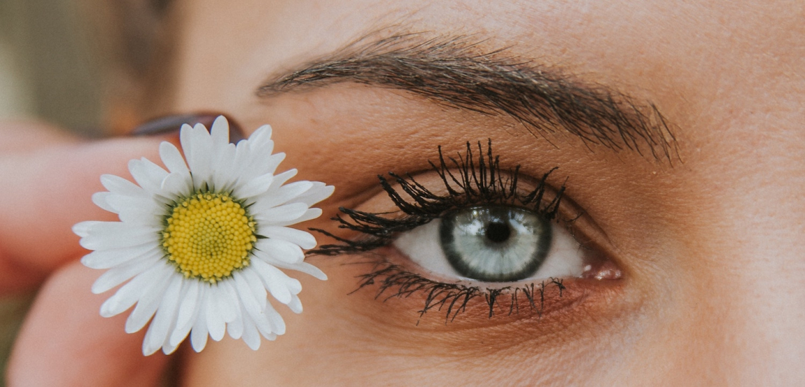 Os olhos não veem quando a alma adoece: causas emocionais de doenças nos olhos e problemas de visão