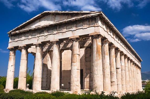 Equilíbrio, simetria e arte representados pela arquitetura grega