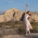 Garota indígena que aprendeu balé assistindo ao YouTube ganha bolsa e realiza sonho