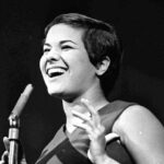 Elis Regina: há 76 anos, nascia uma das maiores cantoras do país