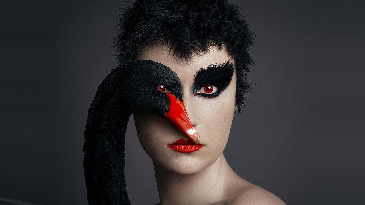 Incríveis auto-retratos de Flora Borsi