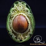 Artista transforma abacates em obras-primas incríveis!