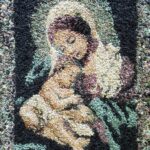 Artista recria obras de arte na praia