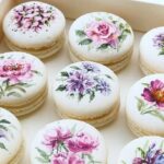Esses macarons pintados à mão são verdadeiras obras de arte