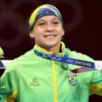 Bia Ferreira garantiu prata no Boxe em Tóquio