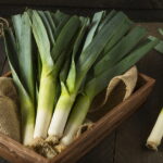 Alho-poró: conheça seus benefícios e confira saborosas receitas