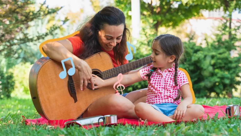 Mães presenteiam filhos com música autoral