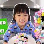 Menina de apenas 4 anos confecciona bolos profissionais