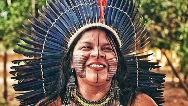 A ativista indígena do Maranhão que entrou na lista da Time
