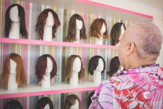 Shopping em SP realiza cortes gratuitos e doações de perucas