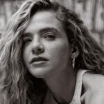 Karen Jonz faz tratamento com CBD para insônia