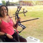 Cadeirante controla a dor crônica através do arco e flecha