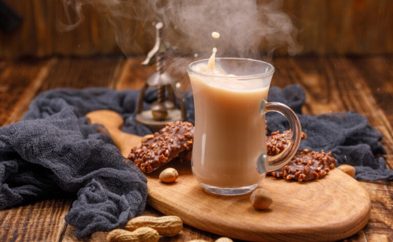 Chá de amendoim: receita para degustar no friozinho do inverno
