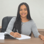 Aluna de escola pública é 1ª em concurso da PM