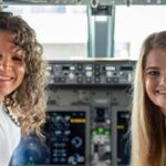 Pela 1ª vez mãe e filha pilotos de avião trabalham no mesmo voo. “Sonho realizado”