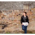 Mulher decide fazer gentilezas para estranhos todos os dias por um ano