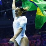 É ouro! Rebeca Andrade vence o individual geral no Mundial de Ginástica Artística