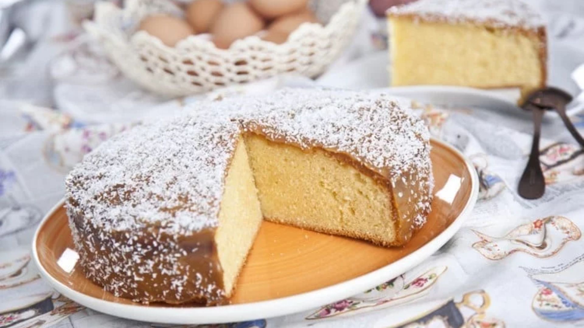 Bolo de arroz com iogurte e coco