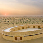 Escola no deserto indiano se mantém fresca mesmo no calor extremo