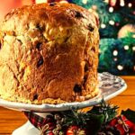 Panetone com passas e nozes