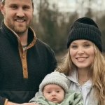 Mãe surda mostra como sabe que bebê está chorando