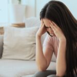 O que significa cólica sem menstruação?