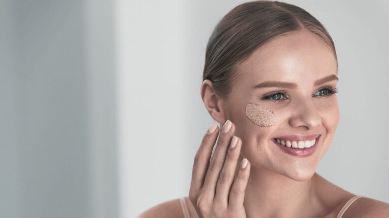 Glass skin: uma pele de aparência saudável e natural