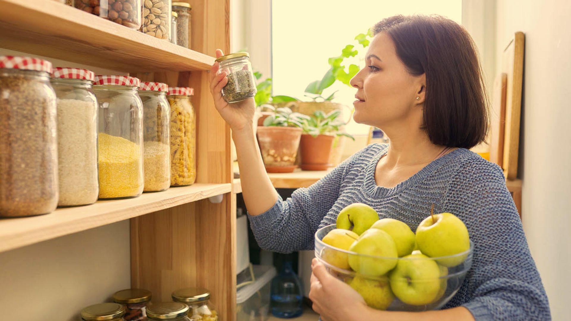 8 dicas para limpar e organizar a despensa