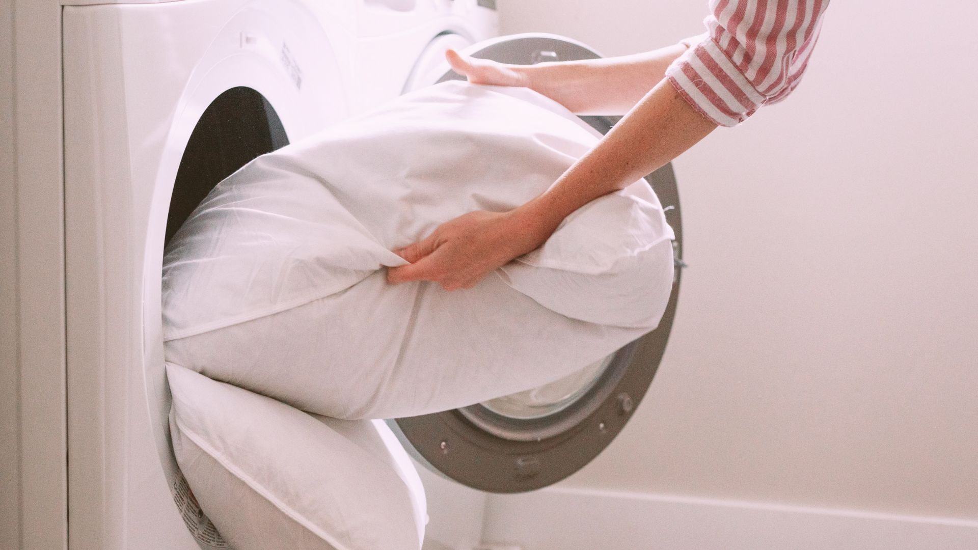 Como lavar travesseiro na máquina