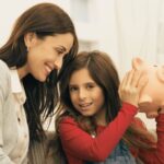 Educação financeira para crianças: o que é e qual a importância? 7 dicas + extra