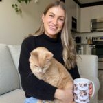 Jovem canadense resgata 115 gatos de pessoas falecidas