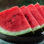 Delicioso sorvete cremoso de melancia