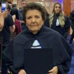 Aos 81 anos, ex-merendeira se forma em pedagogia e realiza sonho antigo