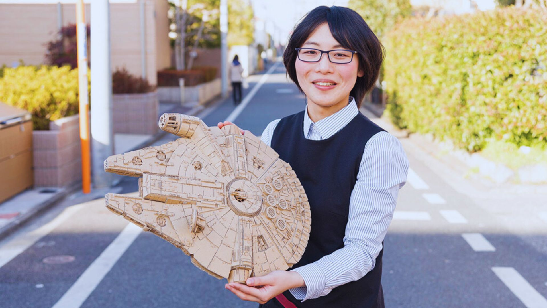 Artista Japonesa faz verdaderias obras de arte com papelão