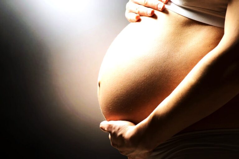 A Inviolabilidade da Vida: Aborto e Maternidade Responsável