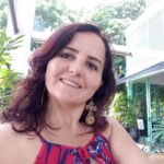 Mulher com fibromialgia abandona remédios depois da cannabis