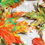 Passagem pela folhas de Outono