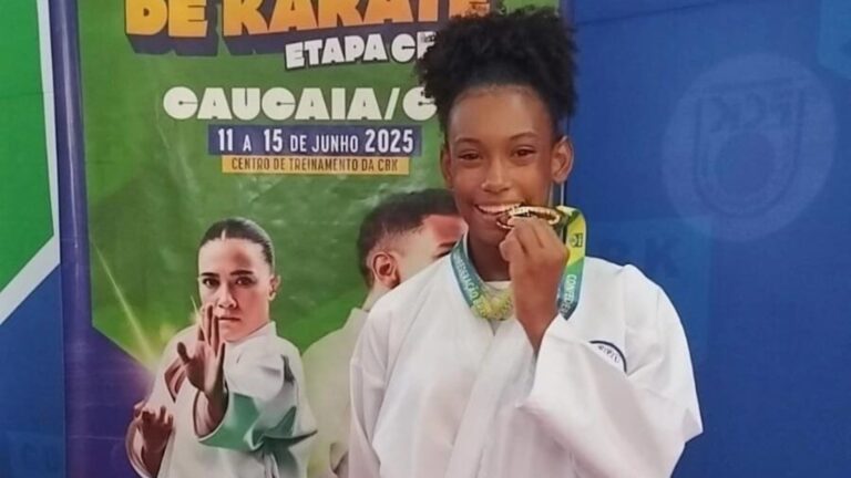 “com fé em Deus vou conseguir entrar na seleção brasileira de karatê”, afirma a atleta Amanda