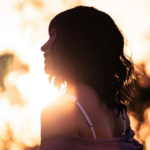 Intuição feminina: o que a psicologia e a neurociência explicam
