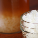 Kefir de Água: guia prático de cultivo e benefícios probióticos