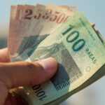 Planejamento Financeiro Doméstico via Método de Envelopes