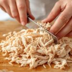 Como fazer um frango desfiado perfeito sem usar uma gota de água