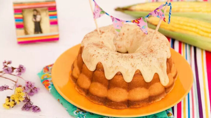 Bolo de milho com brigadeiro de canela: receita para inovar na festa junina