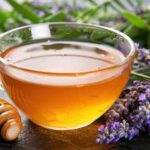 A infusão natural de lavanda que desacelera a mente à noite